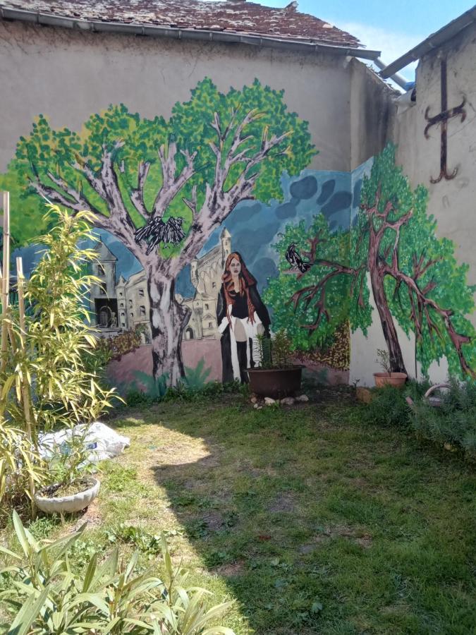 Appartement Le Labyrinthe Du Peintre Bransat Exterior photo
